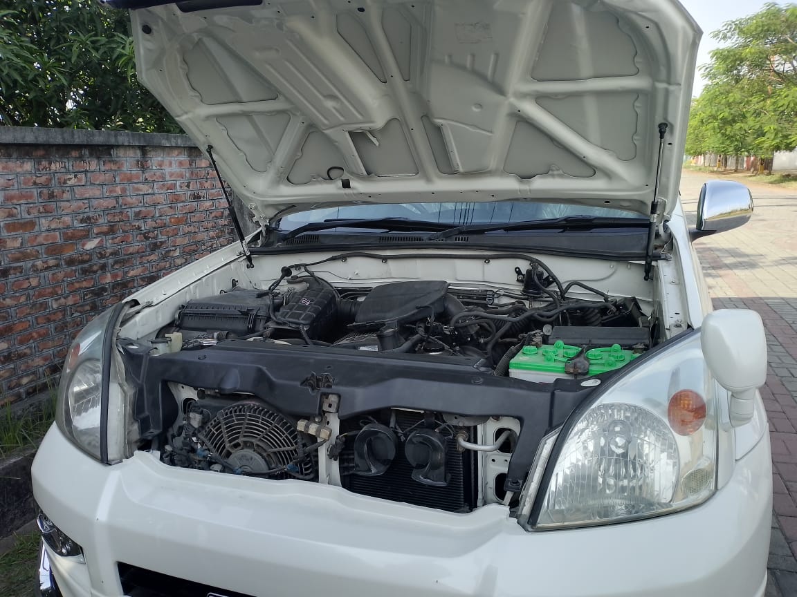 
								Toyota Land Cruiser Prado 2009 full									