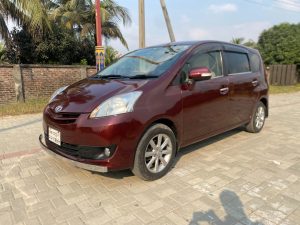 Toyota Passo Sette 2009
