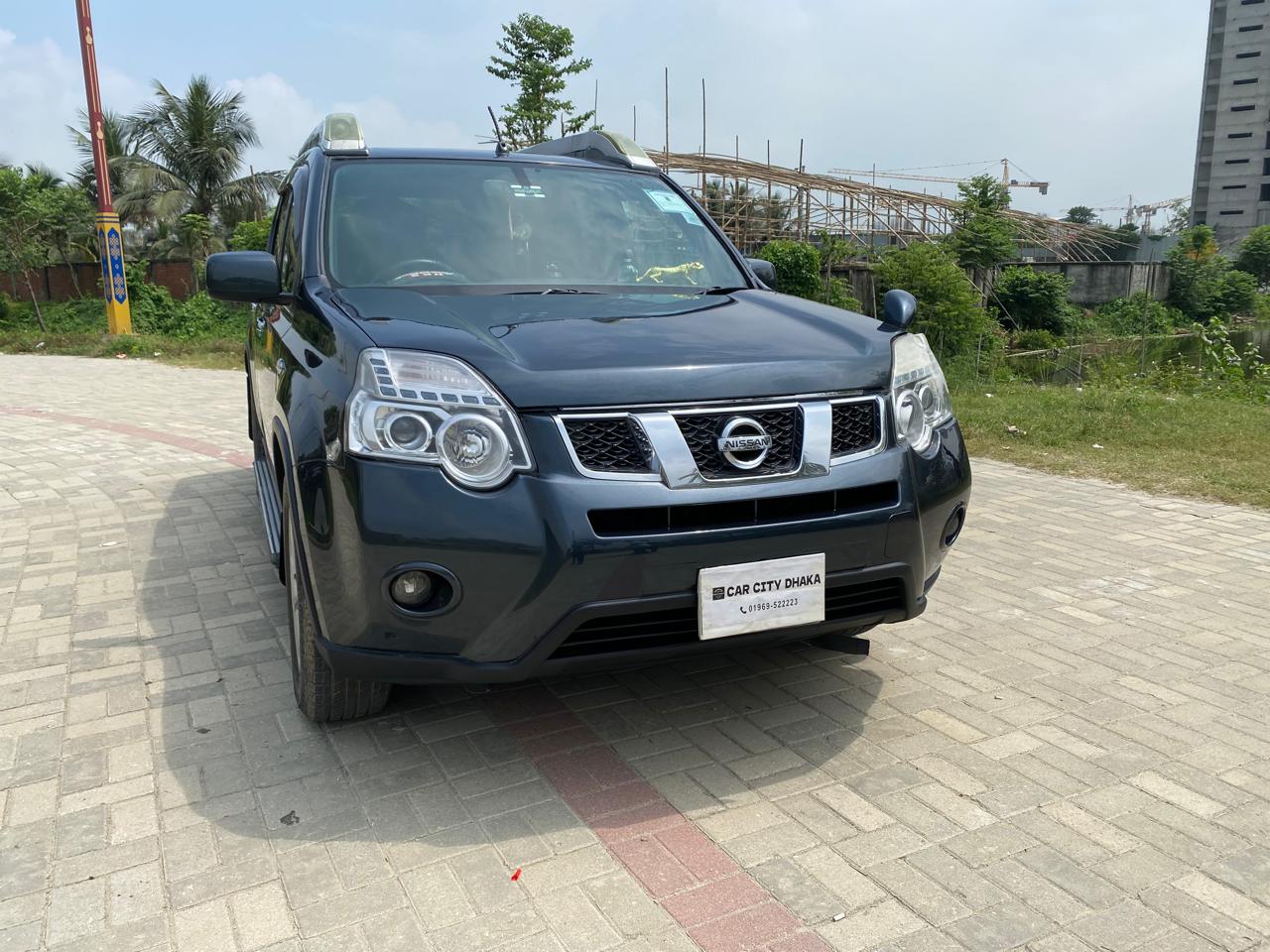 
								Nissan X-Trail 2012 full									