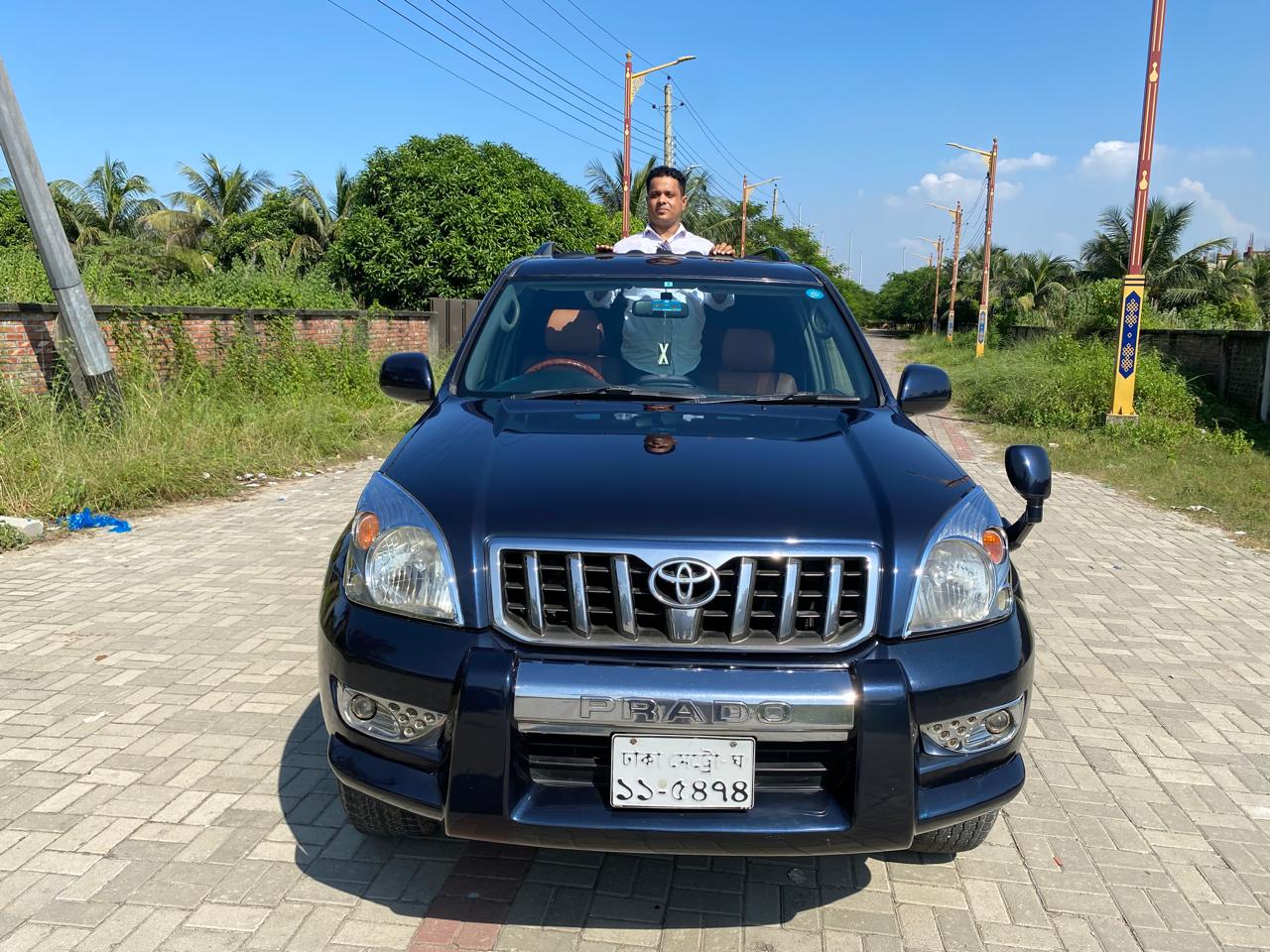 
								Toyota Land Crusier Prado 2004  full									