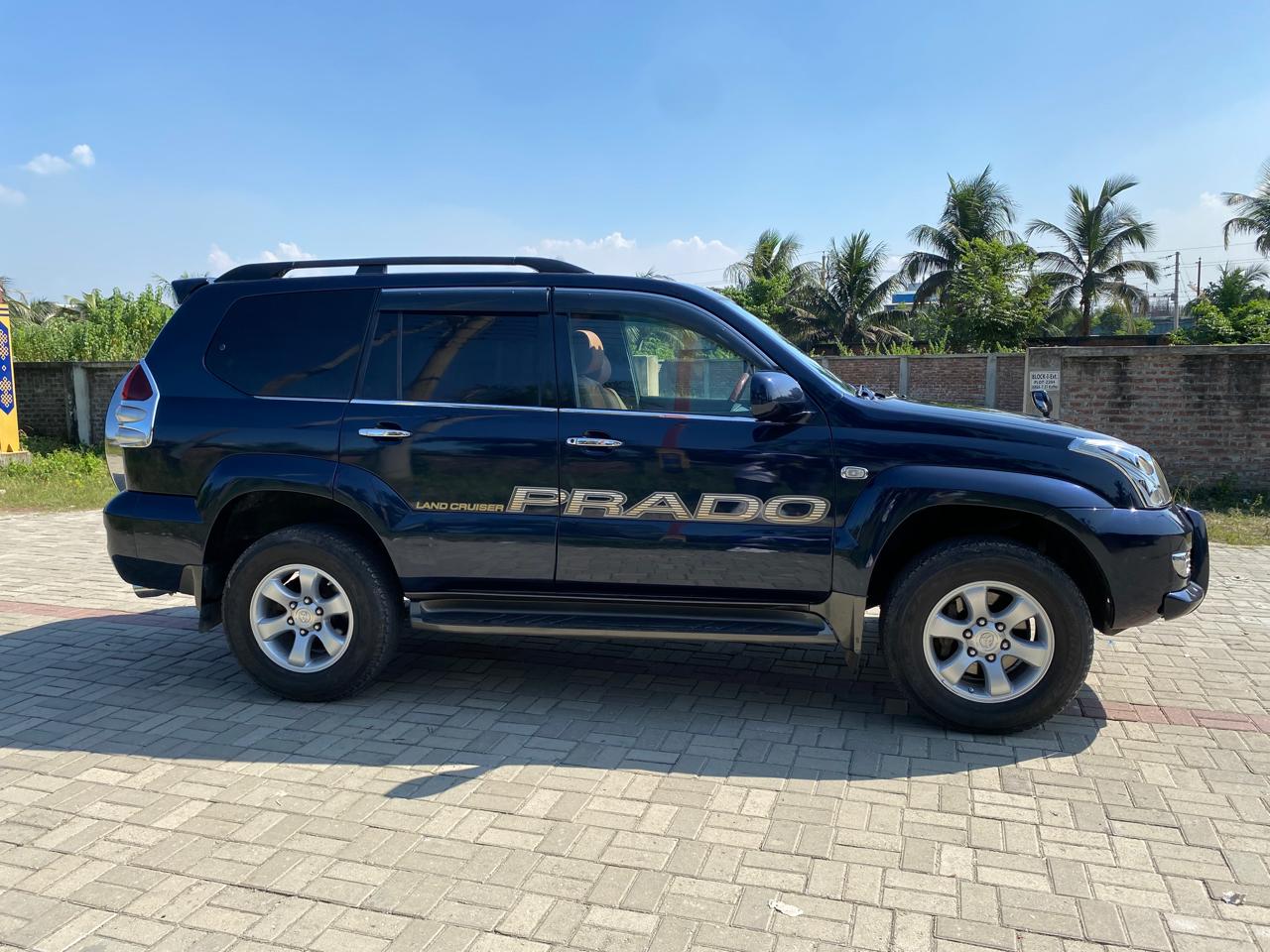 
								Toyota Land Crusier Prado 2004  full									