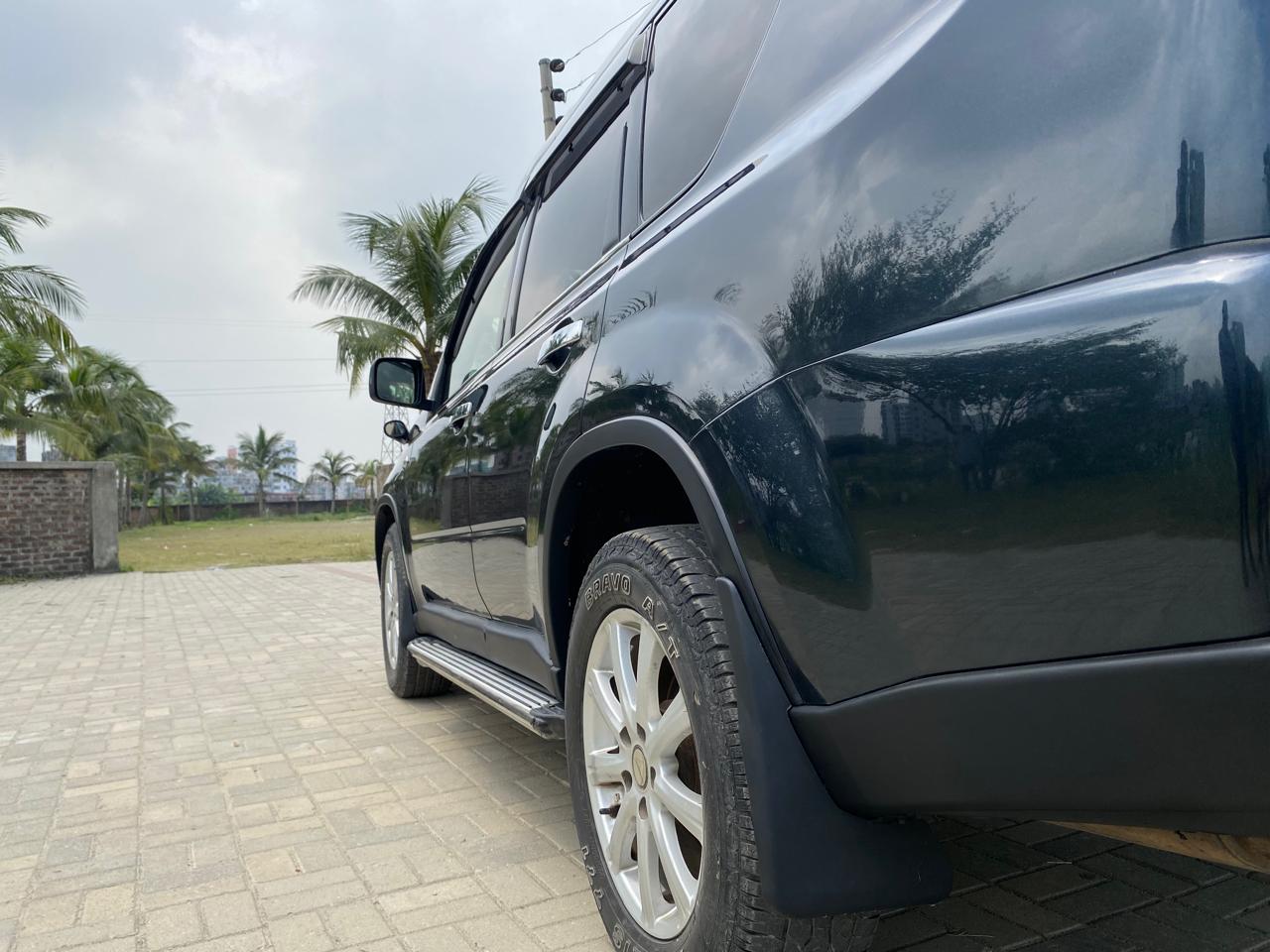 
								Nissan X-Trail 2012 full									
