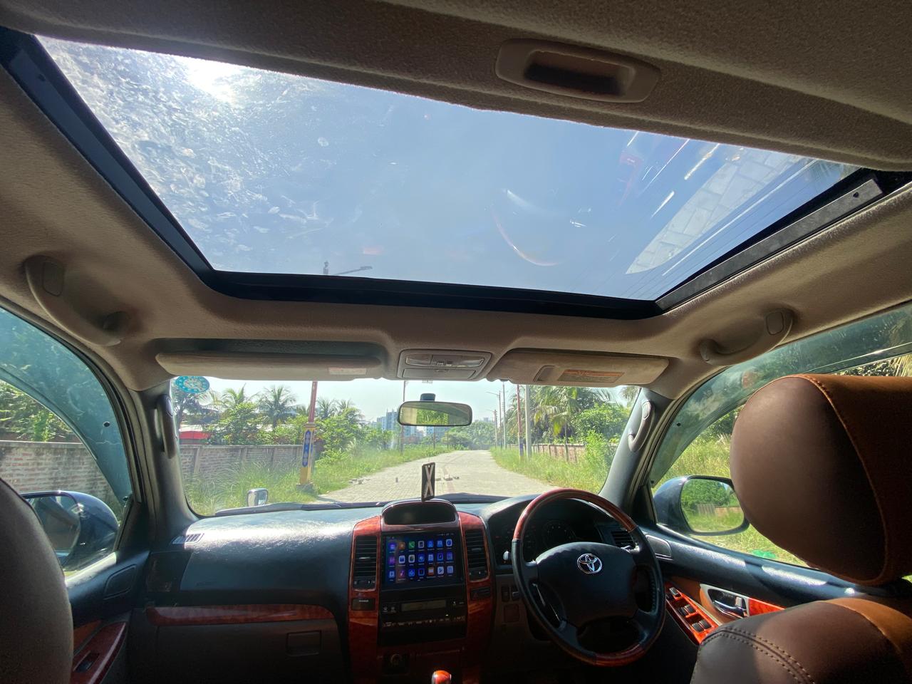 
								Toyota Land Crusier Prado 2004  full									