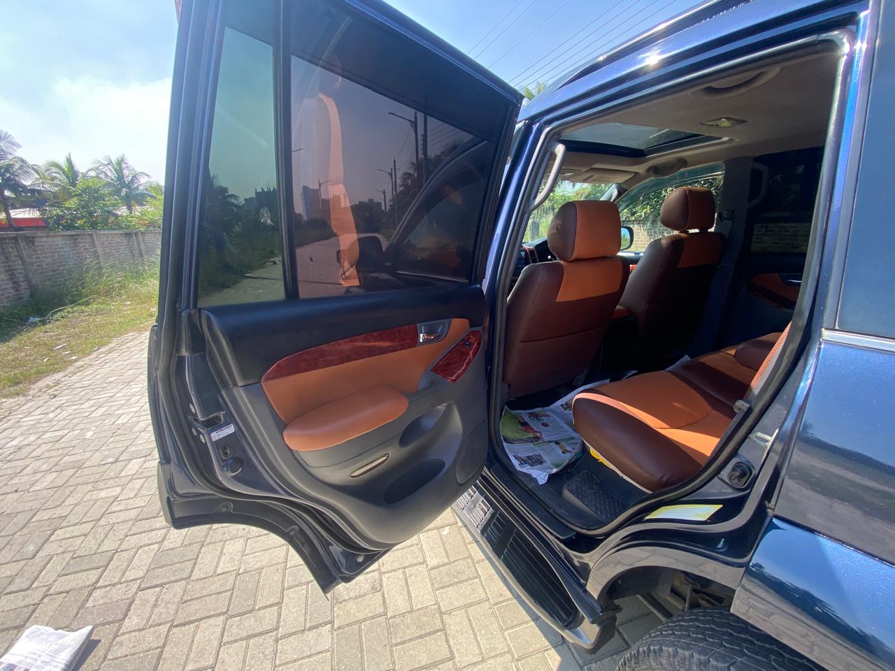 
								Toyota Land Crusier Prado 2004  full									