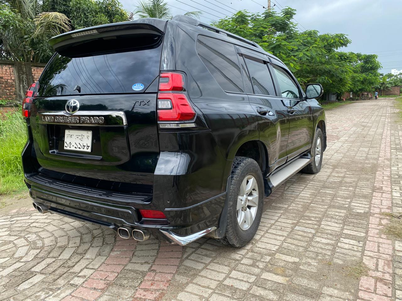 
								Toyota Land Cruiser Prado 2014 (2020 Face slip) full									