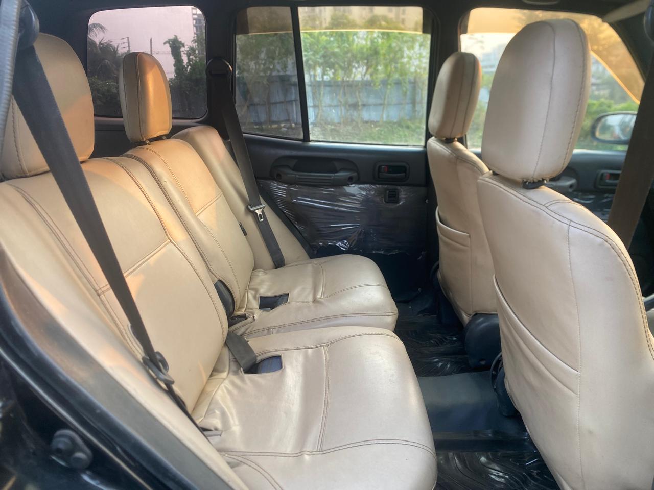 
								Toyota RAV-4 1995 full									