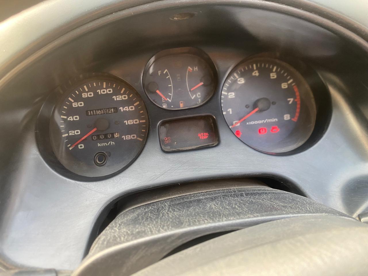 
								Toyota RAV-4 1995 full									