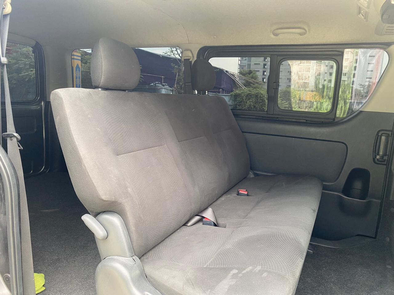 
								Re-Condition Toyota Hiace 2021 full									