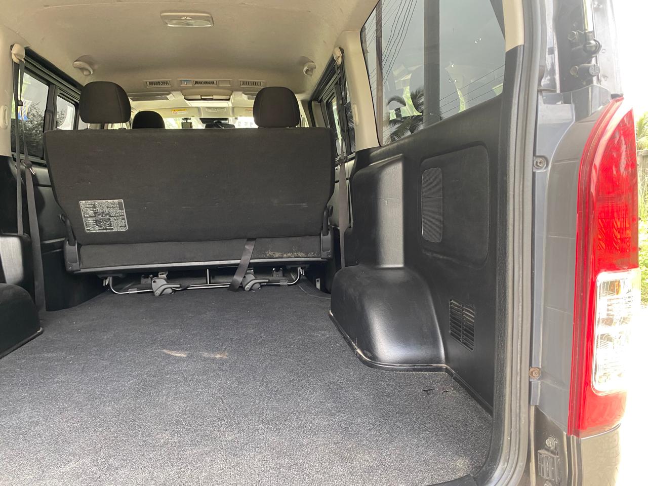 
								Re-Condition Toyota Hiace 2021 full									