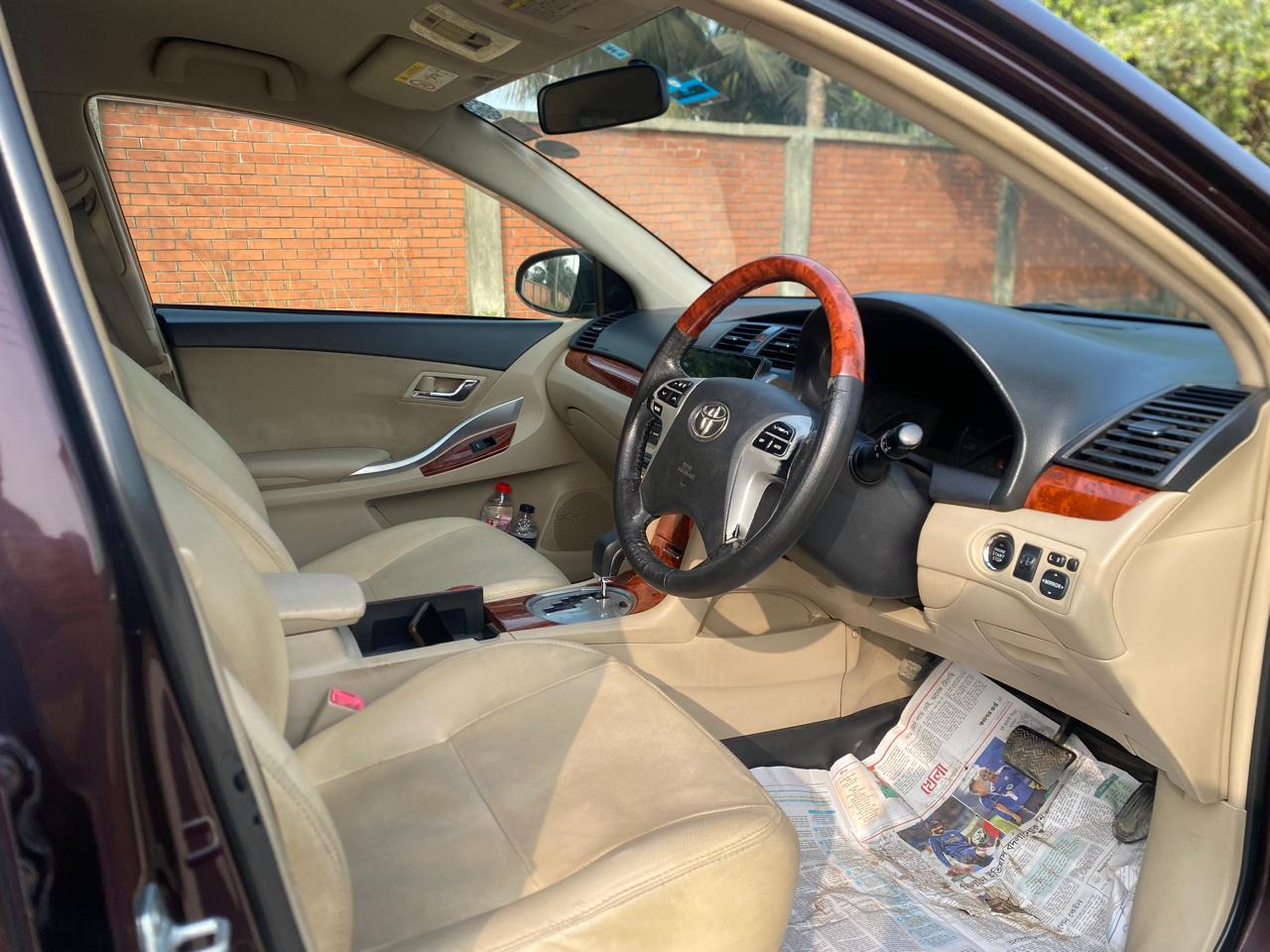 
								Toyota Premio 2014 full									