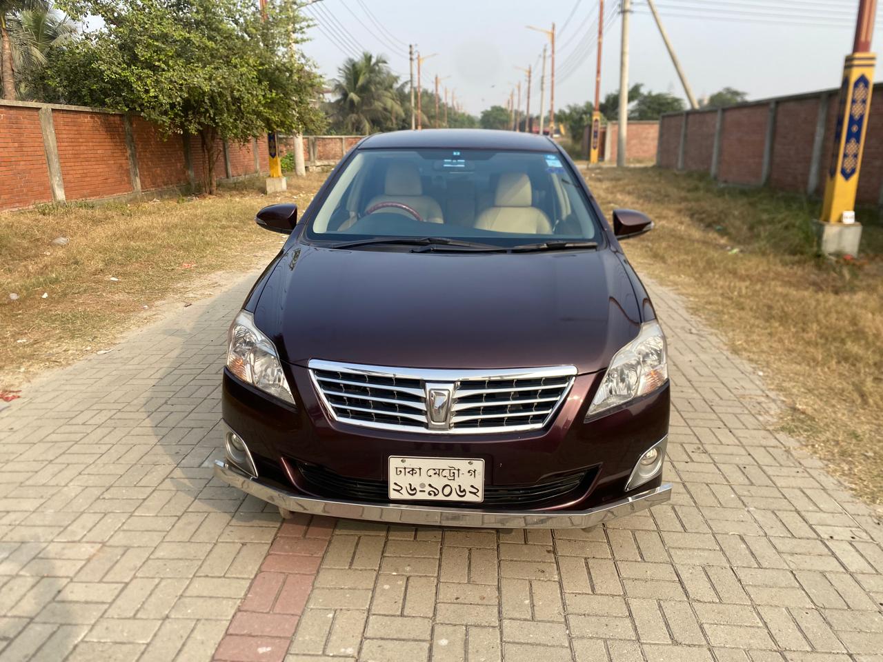 
								Toyota Premio 2014 full									