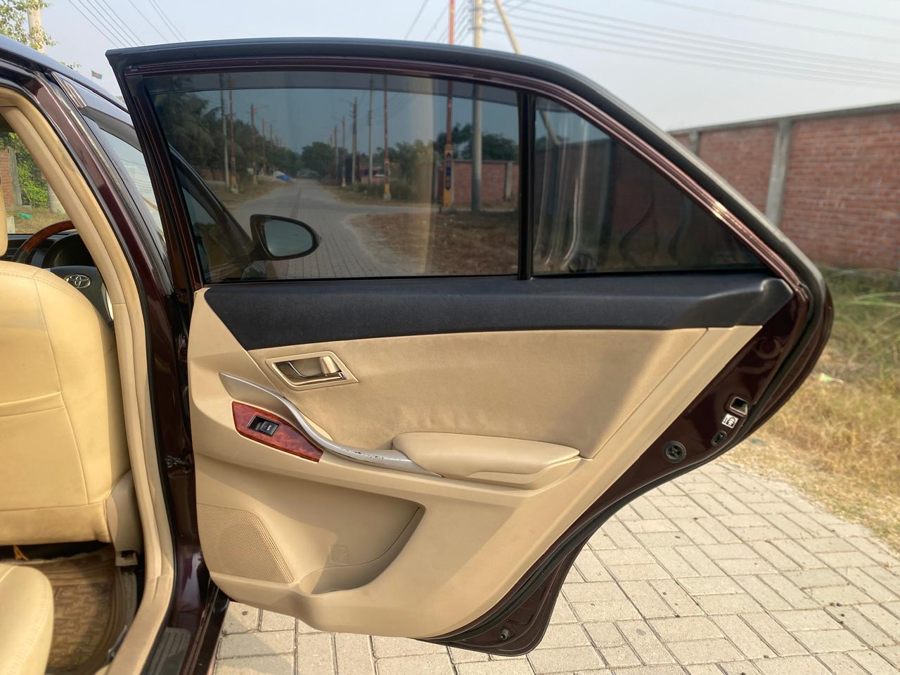 
								Toyota Premio 2014 full									