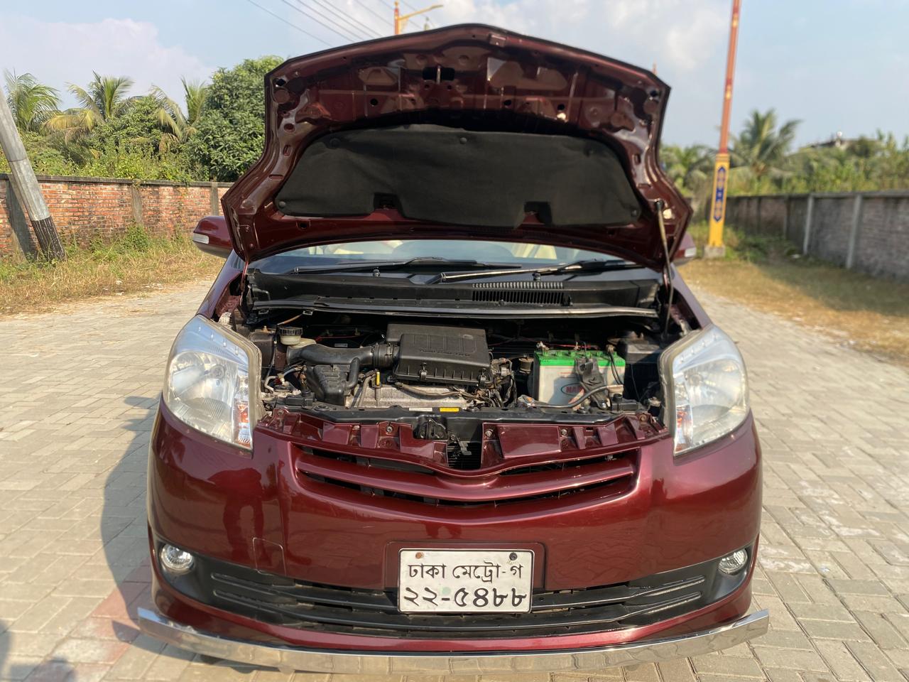 
								Toyota Passo Sette 2009 full									