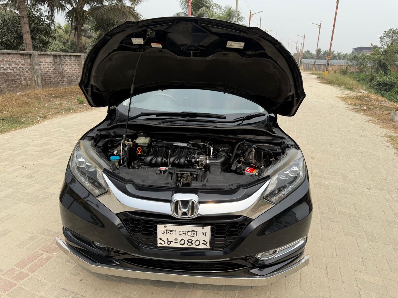 
								Honda Vezel-2014 full									