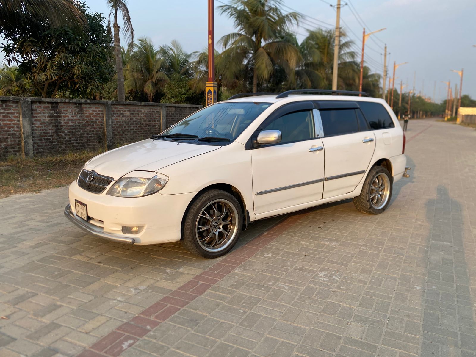 
								Toyota X Fielder 2003 full									