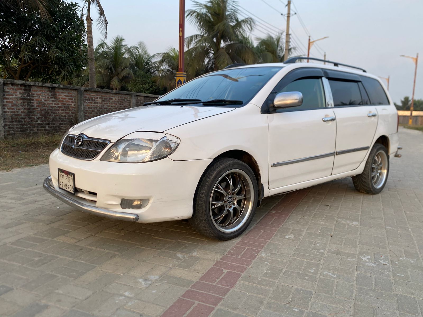 
								Toyota X Fielder 2003 full									