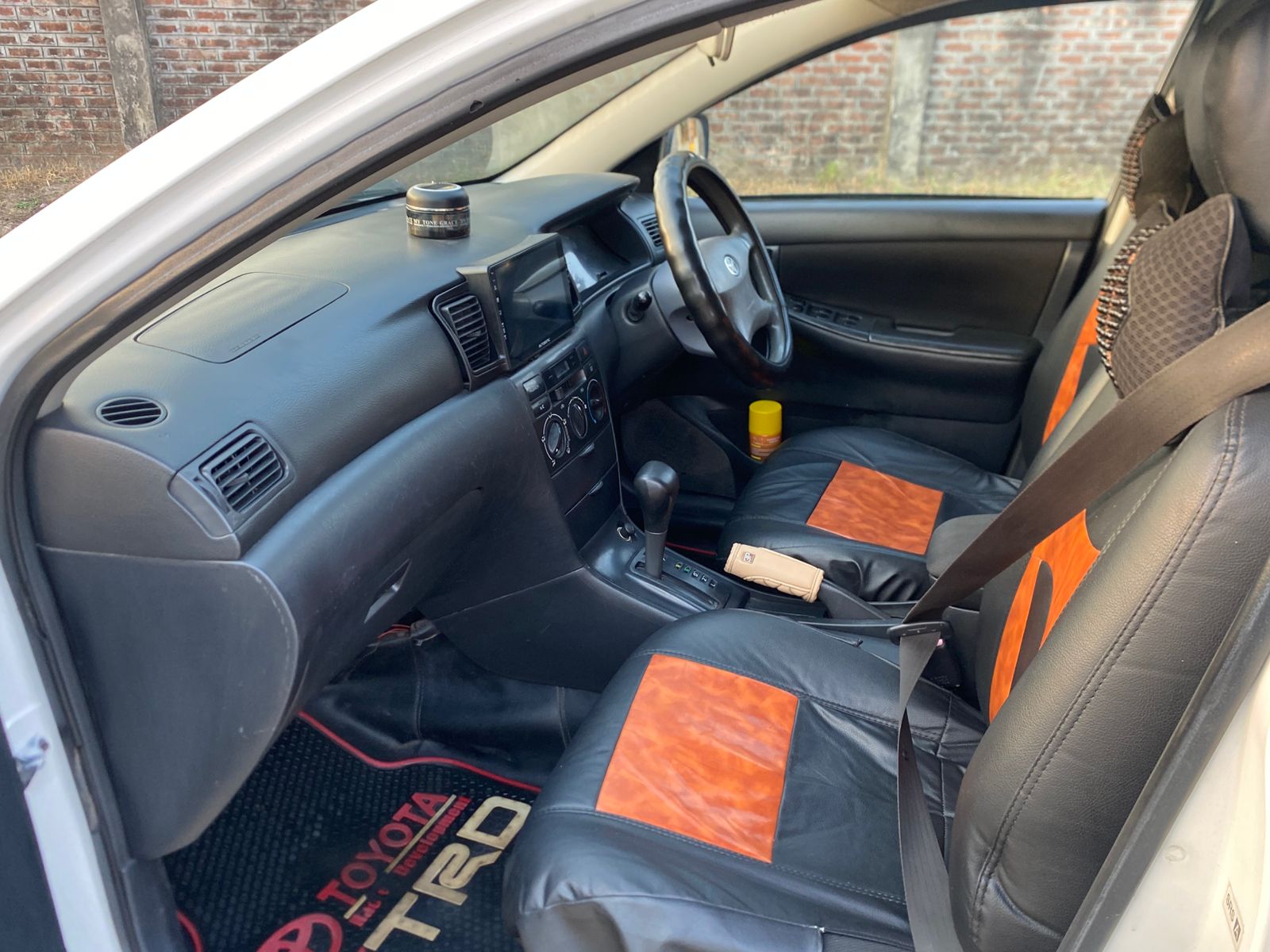 
								Toyota X Fielder 2003 full									