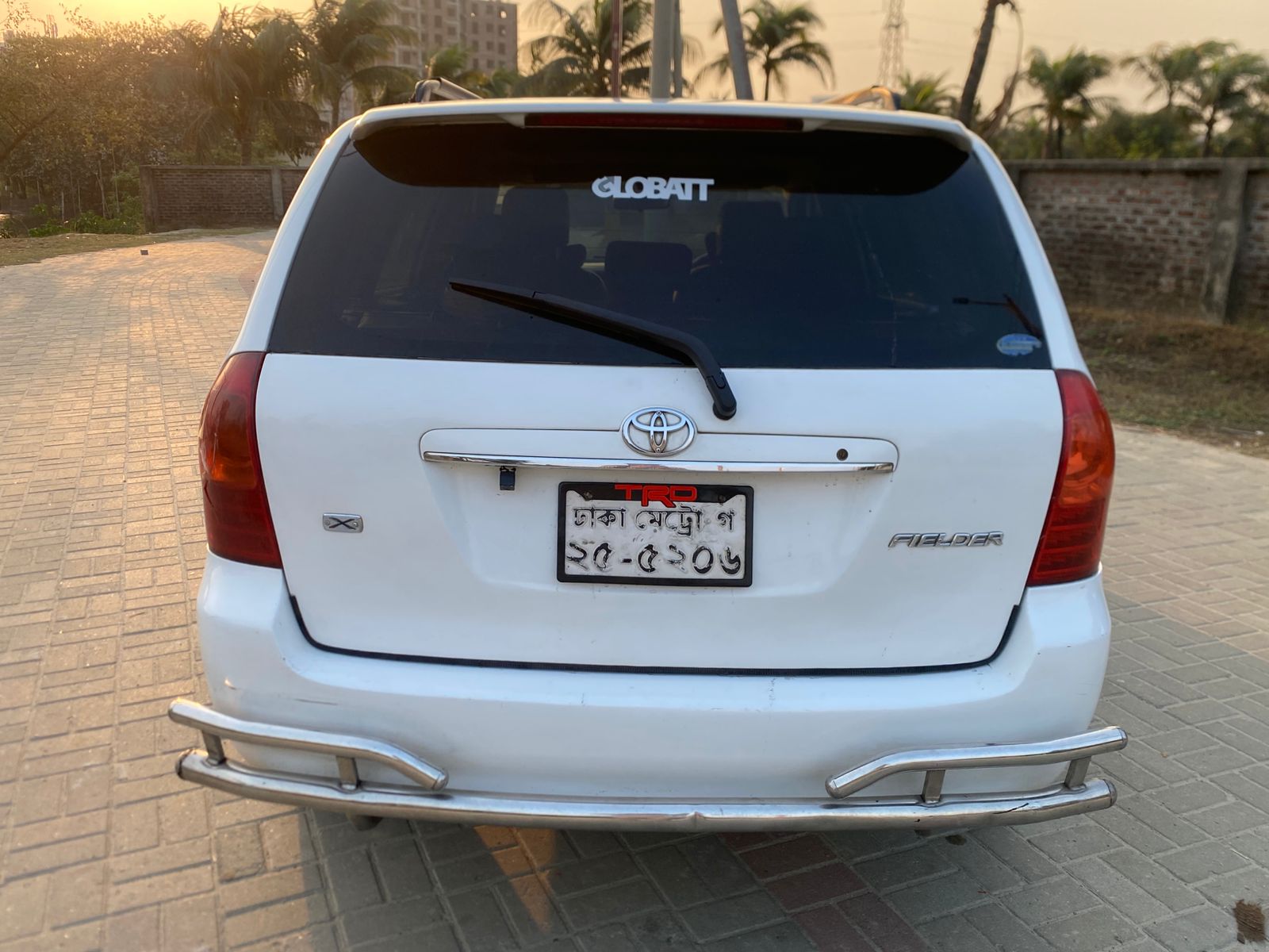 
								Toyota X Fielder 2003 full									