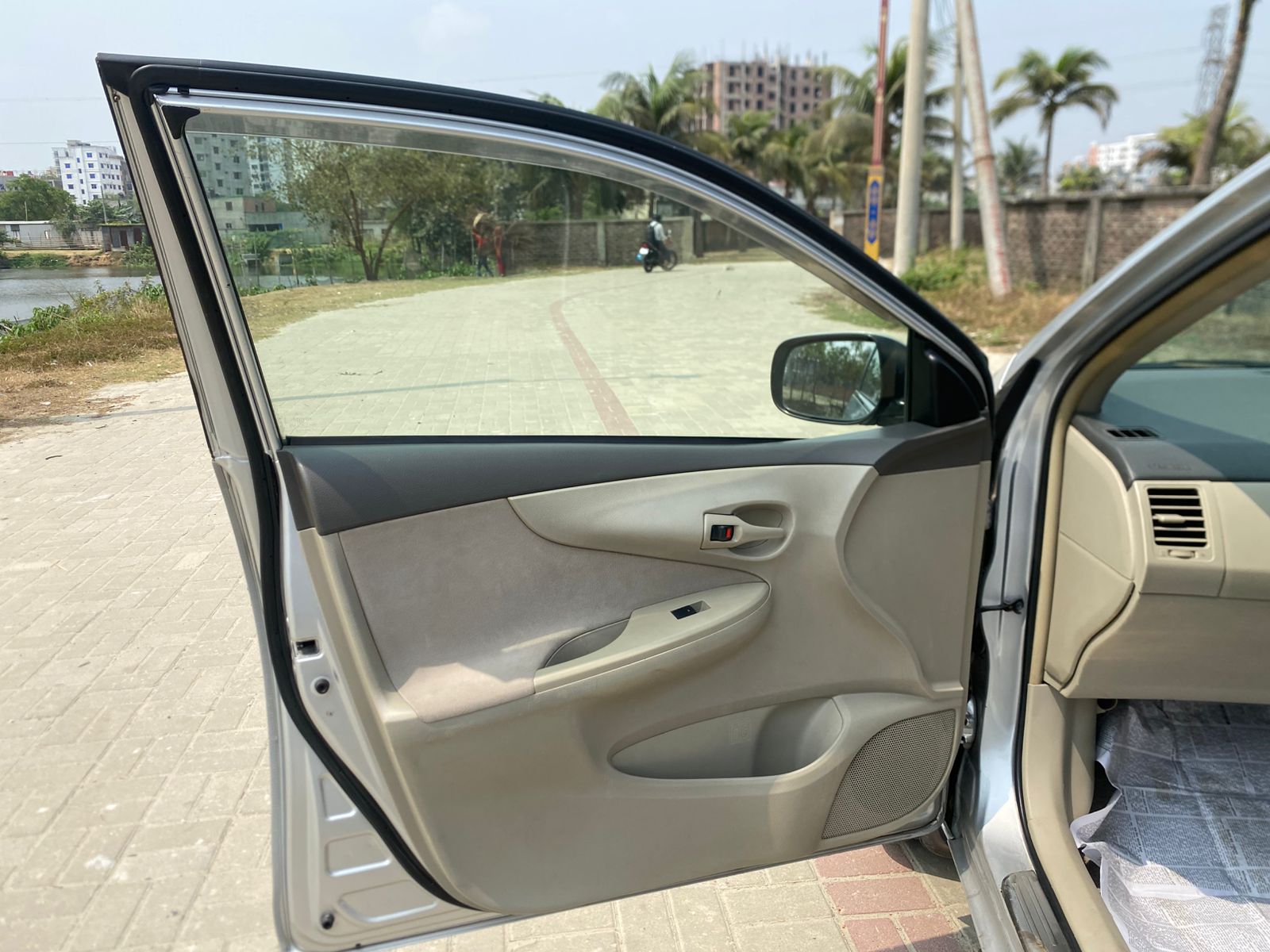 
								Toyota G Axio 2008  full									