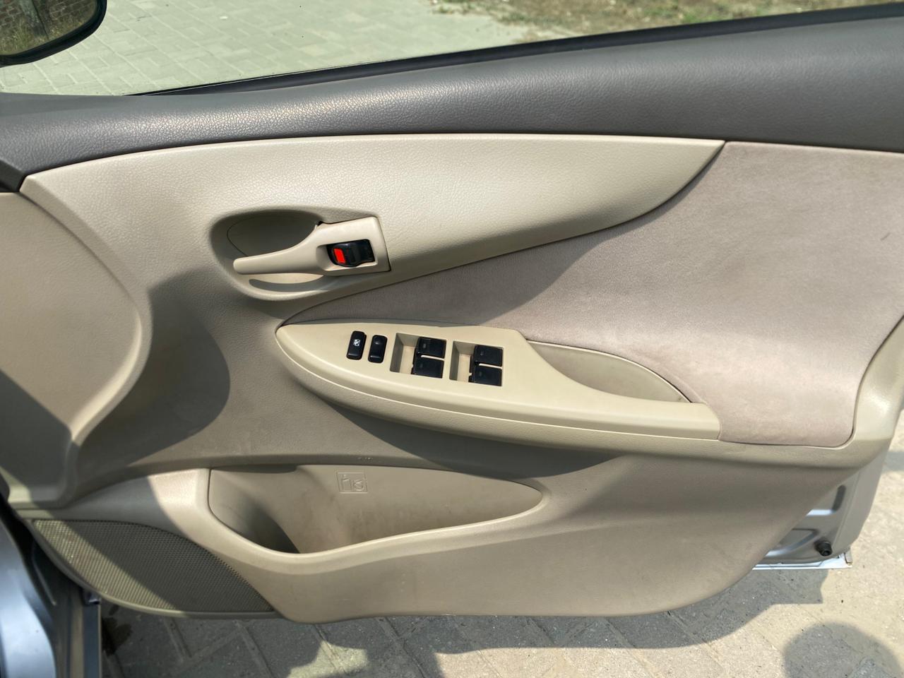 
								Toyota G Axio 2008  full									