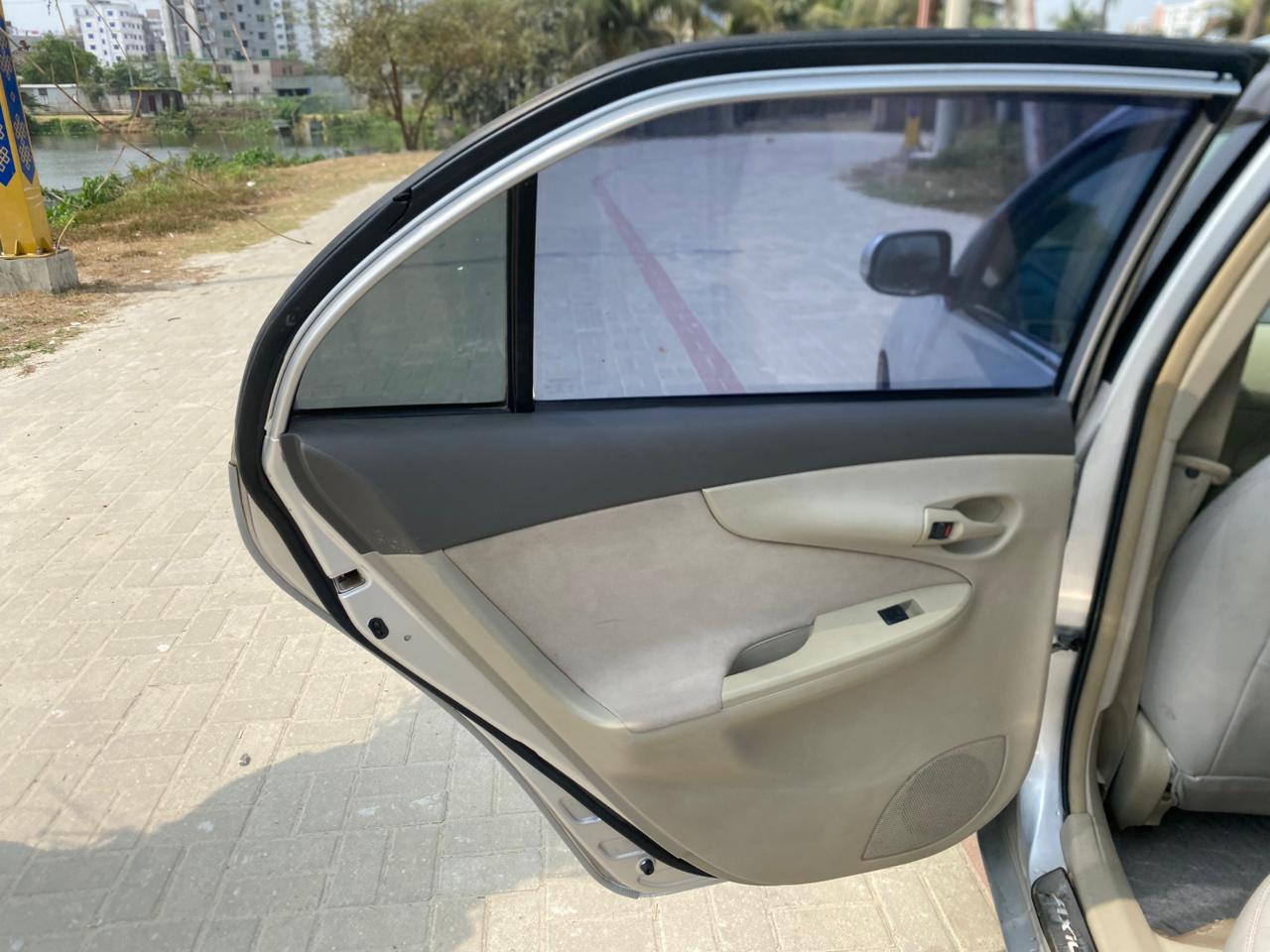 
								Toyota G Axio 2008  full									