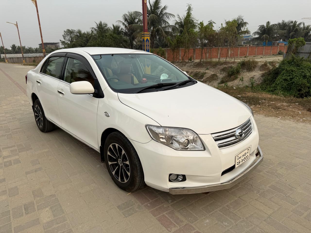 
								Toyota Axio 2011 full									