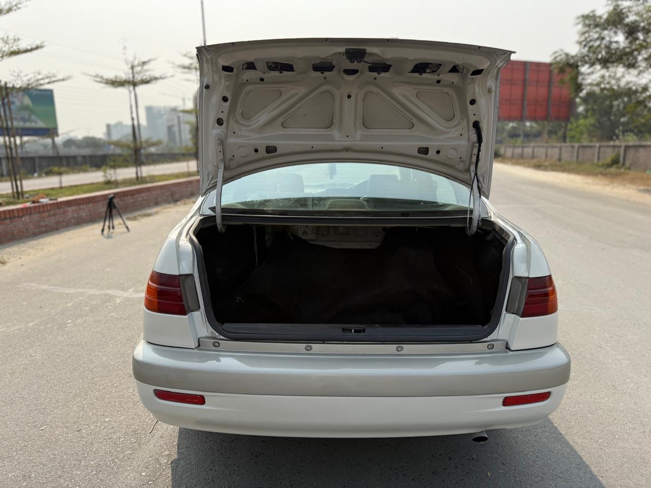 
								Toyota Corona Premio full									