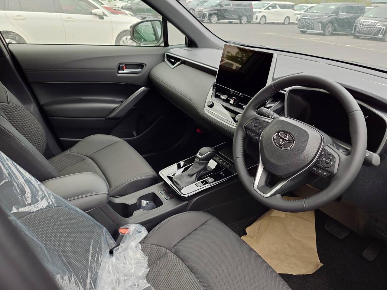 
								Re-Condition Toyota Corolla Cross Hybrid Z Package 2025 full									