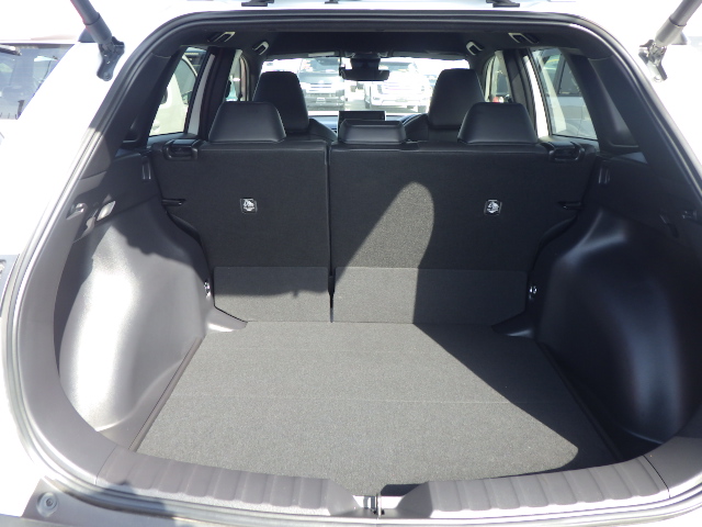 
								Reconditioned TOYOTA CAROLLA CROSS HYBRID Z 2022 full									
