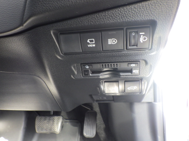 
								Reconditioned TOYOTA CAROLLA CROSS HYBRID Z 2022 full									