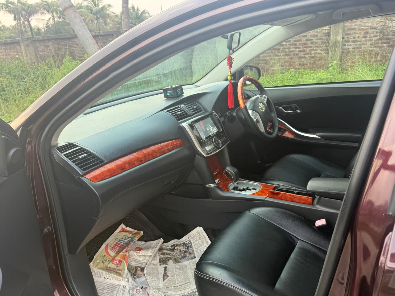 
								Toyota Premio 2010 full									