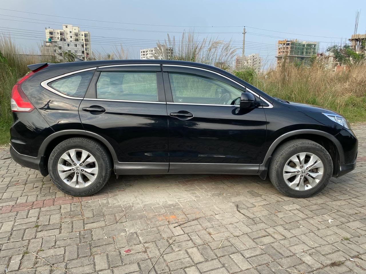 
								Honda CR-V 2012 full									