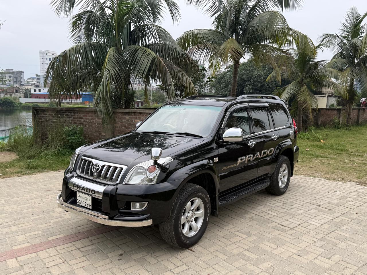 
								Toyota Land Cruiser Prado 2006 for Sale full									