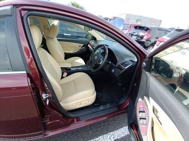 
								Re-conditioned Toyota Premio 2019 full									