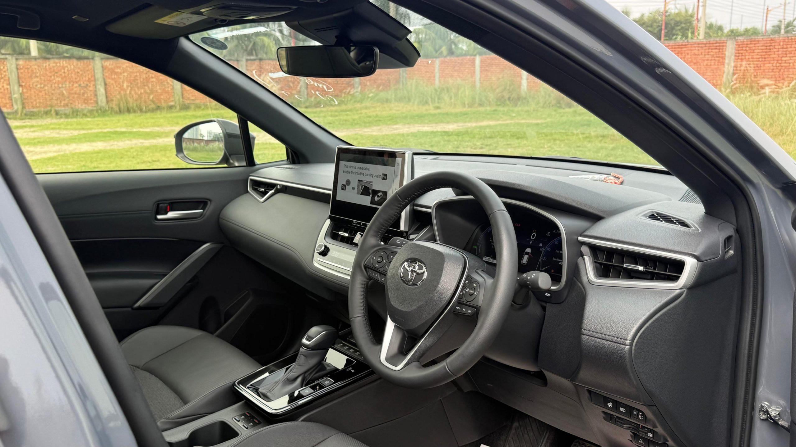 
								Brand New Corolla Cross 2026 full									