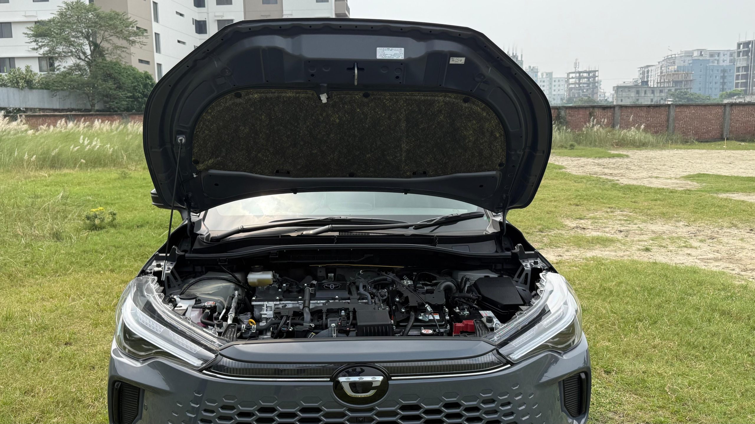 
								Brand New Corolla Cross 2026 full									