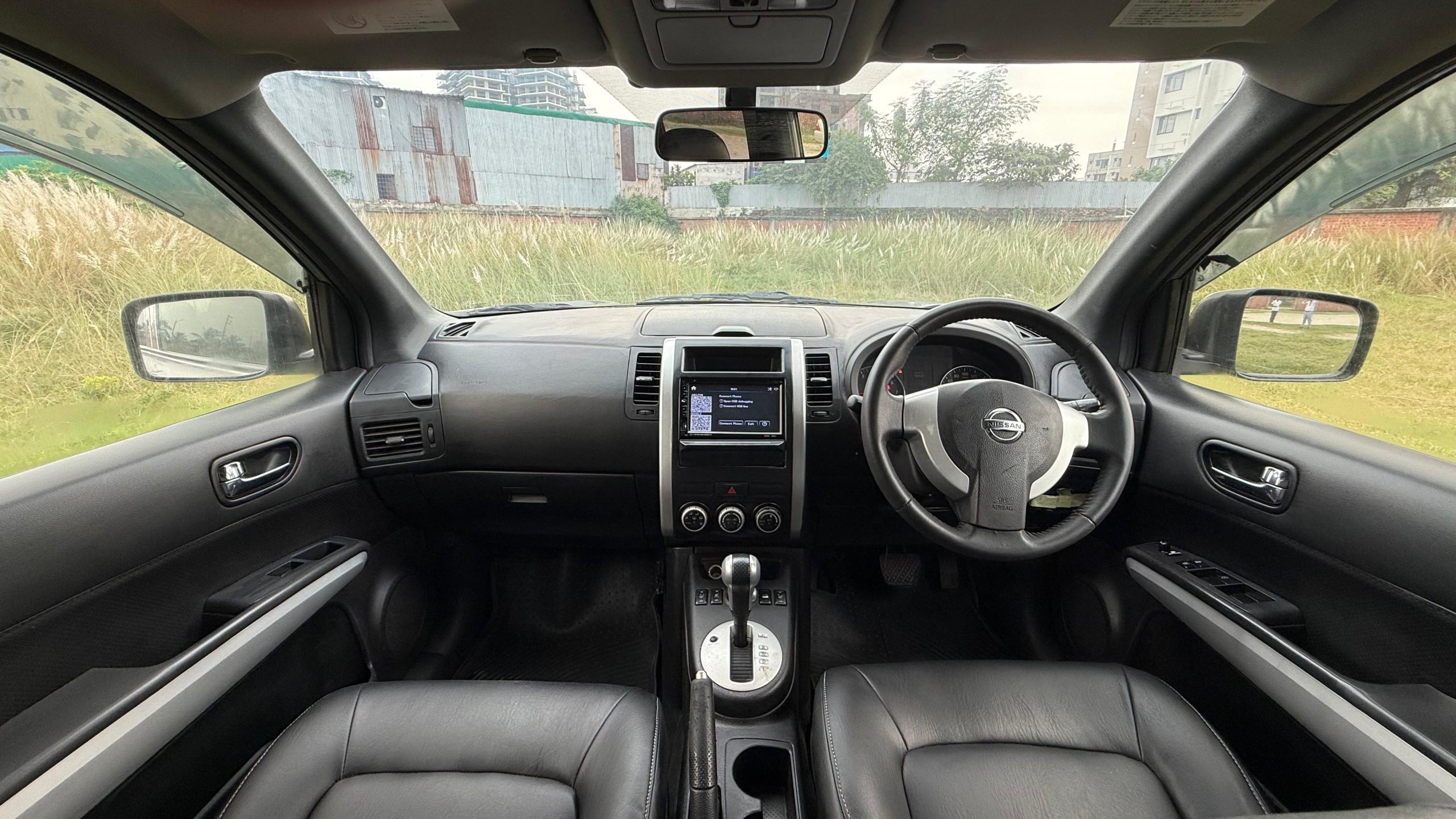 
								Nissan X Trail 2012 for Sale full									